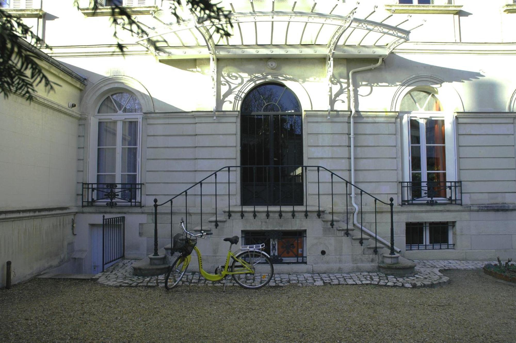 Apartmán A L'Abri Du Ginkgo Tours Exteriér fotografie